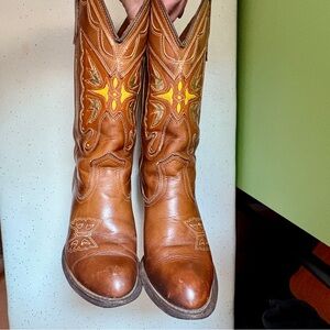 Vintage Miss Capezio Butterfly Western Boots Leather Gold 7.5